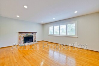 1650 Goldfinch Way in Sunnyvale, CA - Building Photo - Building Photo