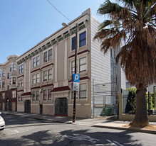 25-35 Hoff St Apartments