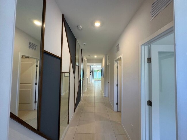 7078 Rockwood Rd in Jupiter, FL - Foto de edificio - Building Photo