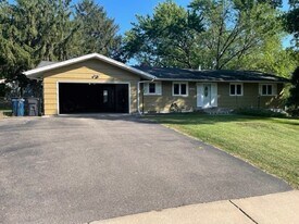 401 Rhode Island Ave S in Minneapolis, MN - Building Photo