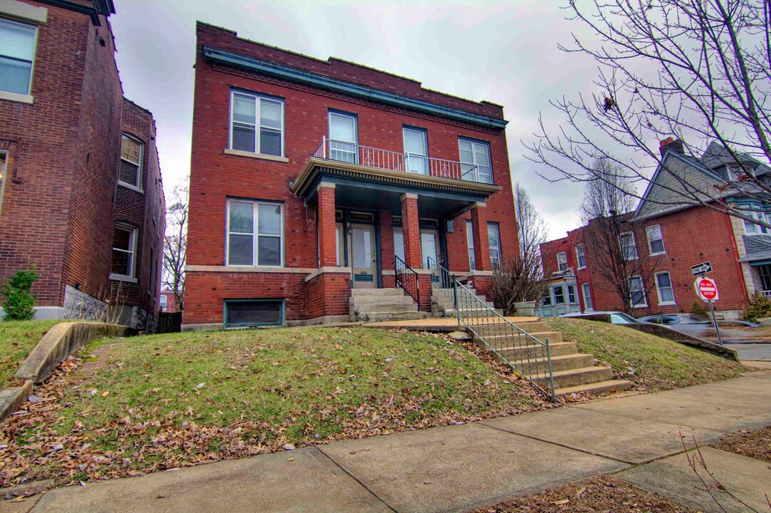 3968 Cleveland Ave in St. Louis, MO - Building Photo