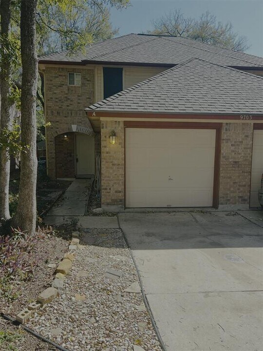 9703 Sugar Hill Dr in Austin, TX - Building Photo