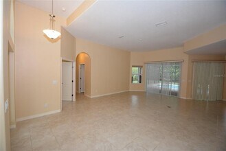 24 Edgely Ln in Palm Coast, FL - Building Photo - Building Photo