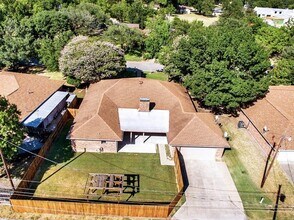 309 Rash Ln in Terrell, TX - Building Photo - Building Photo