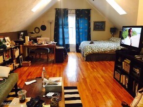 207 Boston Ave-Unit -Apt A in Medford, MA - Building Photo - Building Photo