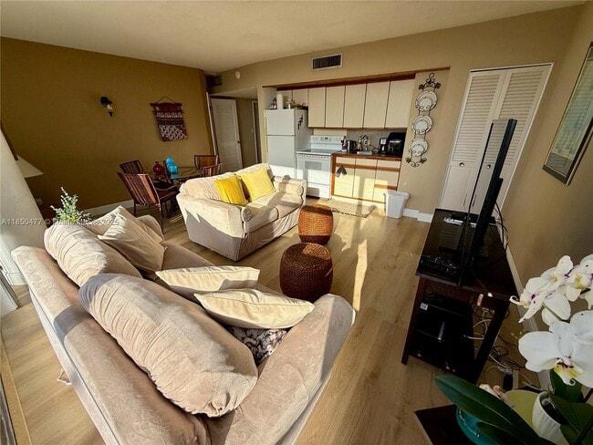 property at 900 Bay Dr
