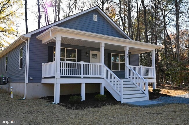 property at 86 Woodbine Dr