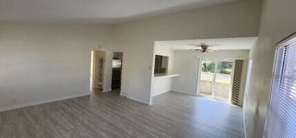 544 Virginia St, Unit 544 in El Segundo, CA - Building Photo - Building Photo