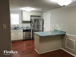 5902 Silverpoint Ct in Arlington, TX - Building Photo - Building Photo