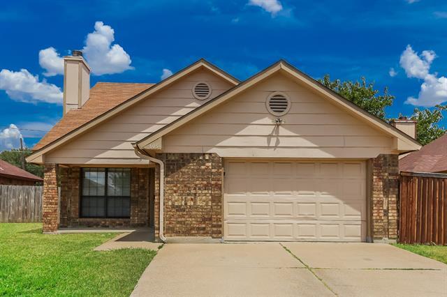 605 Oakland Hills Dr in Arlington, TX - Building Photo