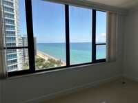 3505 S Ocean Dr, Unit 1411 in Hollywood, FL - Building Photo - Building Photo