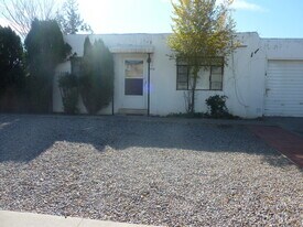 5006 Roma Ave NE in Albuquerque, NM - Building Photo