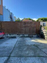 870 Grove St, Unit 103 in San Francisco, CA - Foto de edificio - Building Photo