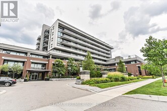 4800-4800 Hwy 7 in Vaughan, ON - Building Photo - Building Photo