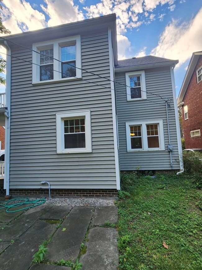 2605 S Taylor Rd in Cleveland Heights, OH - Building Photo - Building Photo