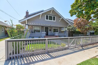 280 N Shaffer St in Orange, CA - Building Photo - Building Photo