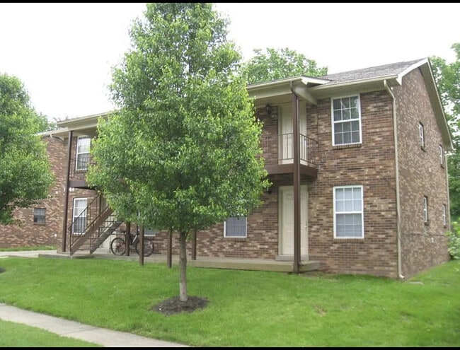 4044 Expo Ct, Lexington, KY, 40515-4682 in Lexington, KY - Building Photo - Building Photo
