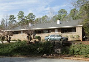 6233 Cross Tie Ct in Columbus, GA - Foto de edificio - Building Photo