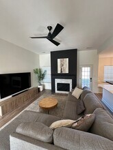 2052 Dela Dr in Southaven, MS - Building Photo - Building Photo