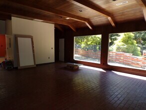 4600 NW Cornell Rd in Portland, OR - Building Photo - Building Photo