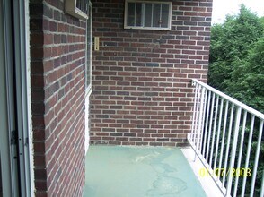 64 Main St, Unit 47B in Stoneham, MA - Building Photo - Building Photo