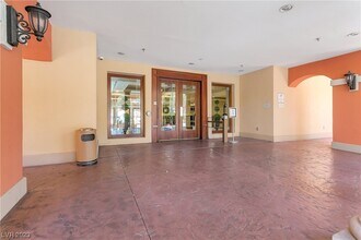 30 Strada Di Villaggio-Unit -523 in Henderson, NV - Building Photo - Building Photo