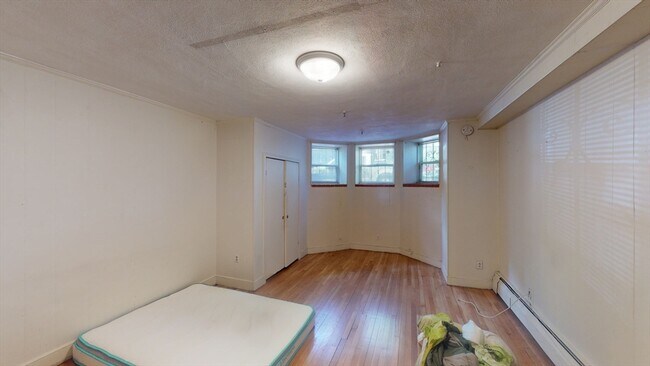 513 Beacon St in Boston, MA - Foto de edificio - Building Photo