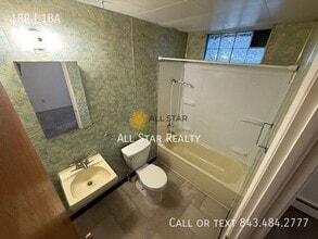 433 E Dowling Rd in Anchorage, AK - Building Photo - Building Photo