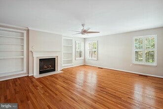 9427 Katelyn Ct in Manassas Park, VA - Building Photo - Building Photo