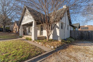 3708 W 5th St in Fort Worth, TX - Building Photo