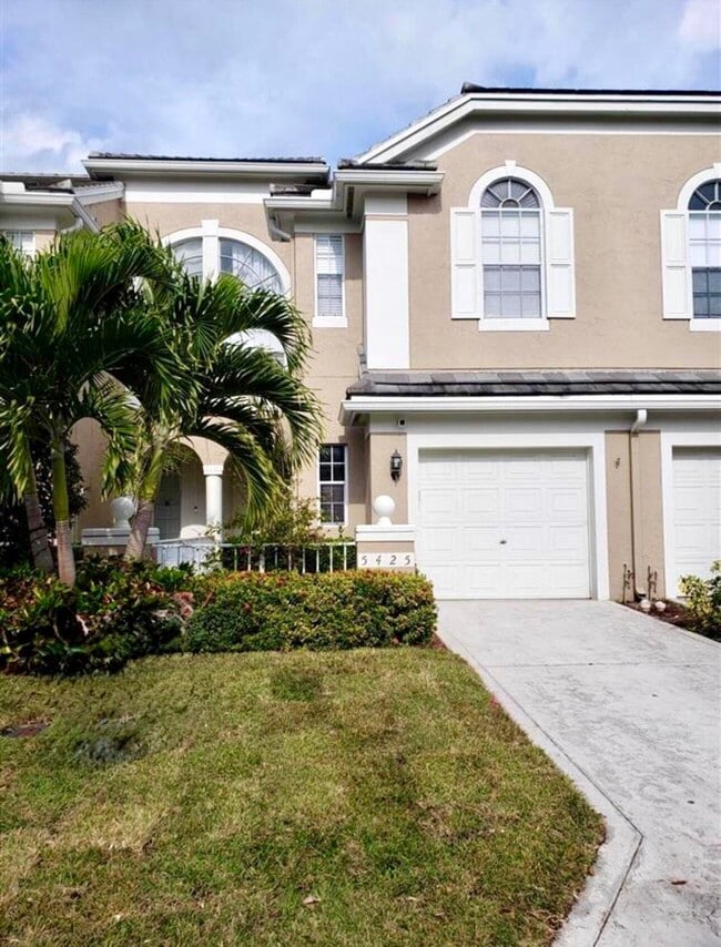 5425 Grand Park Pl in Boca Raton, FL - Building Photo - Building Photo