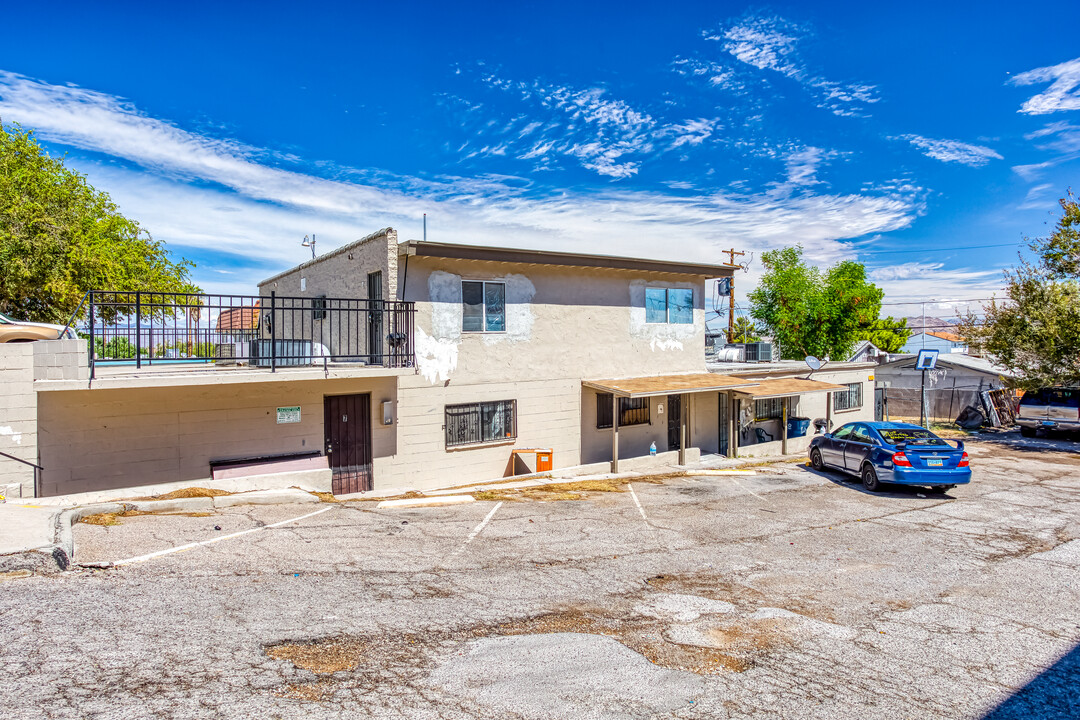 408 N 14th St in Las Vegas, NV - Building Photo