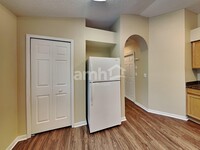 11805 Lynmoor Dr in Riverview, FL - Building Photo - Building Photo