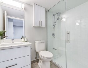 Elora in Mississauga, ON - Building Photo - Building Photo