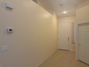 9256 Blue Flax Pl in Las Vegas, NV - Building Photo - Building Photo