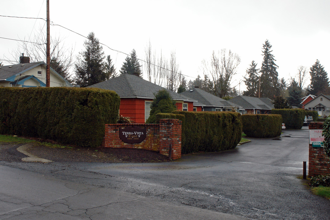 Terra-Vista East in Portland, OR - Building Photo