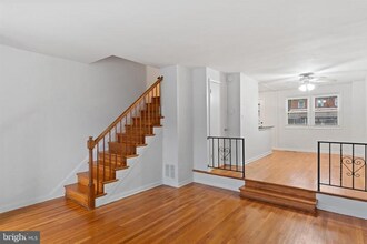 8146 Del Haven Rd in Dundalk, MD - Building Photo - Building Photo