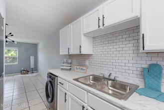 1734 Avocado Ave in Melbourne, FL - Building Photo - Building Photo