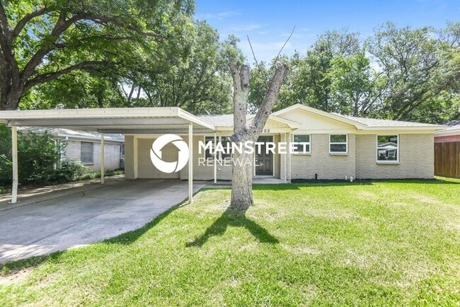property at 405 S Judd St