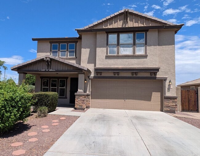 property at 1567 N Kirby St