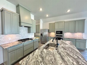 3315 Daily Harvest Dr in Pearland, TX - Building Photo - Building Photo