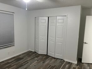 5259 Images Cir, Unit 207 in Kissimmee, FL - Foto de edificio - Building Photo