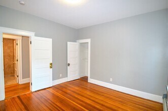 65 Mapleton St in Boston, MA - Building Photo - Building Photo