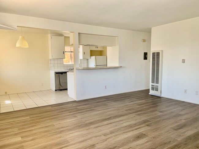 1707 Phelan Ln in Redondo Beach, CA - Building Photo - Building Photo