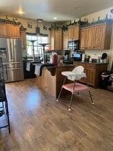 490 E 700 S, Unit 520 in Clearfield, UT - Foto de edificio - Building Photo