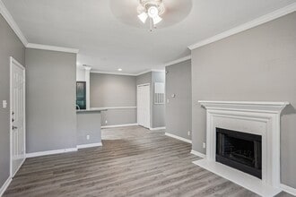 Bridford Lake Apartments in Greensboro, NC - Foto de edificio - Building Photo