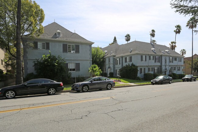 1400 N Central Ave in Glendale, CA - Foto de edificio - Building Photo