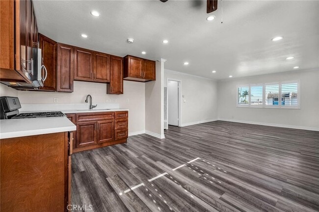 property at 25925 Narbonne Ave