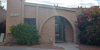 4437 E Hubbell St in Phoenix, AZ - Building Photo