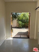 2401 32nd St in Santa Monica, CA - Building Photo - Building Photo